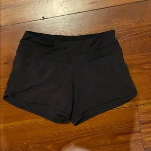 Lululemon speed up short
